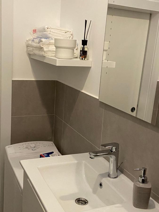 Lm Tortona House Apartment Milan Luaran gambar